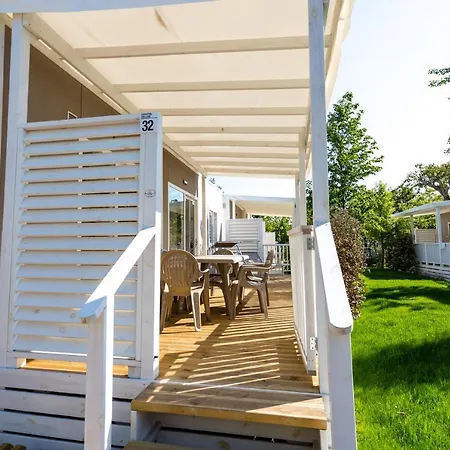 Europa Camping Village 5*