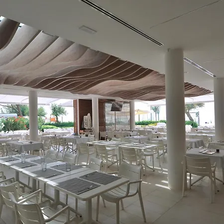 Europa Camping Village Campsite 5*