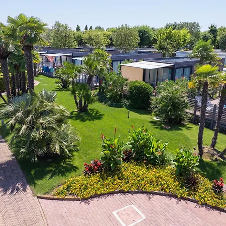 Europa Camping Village 5*